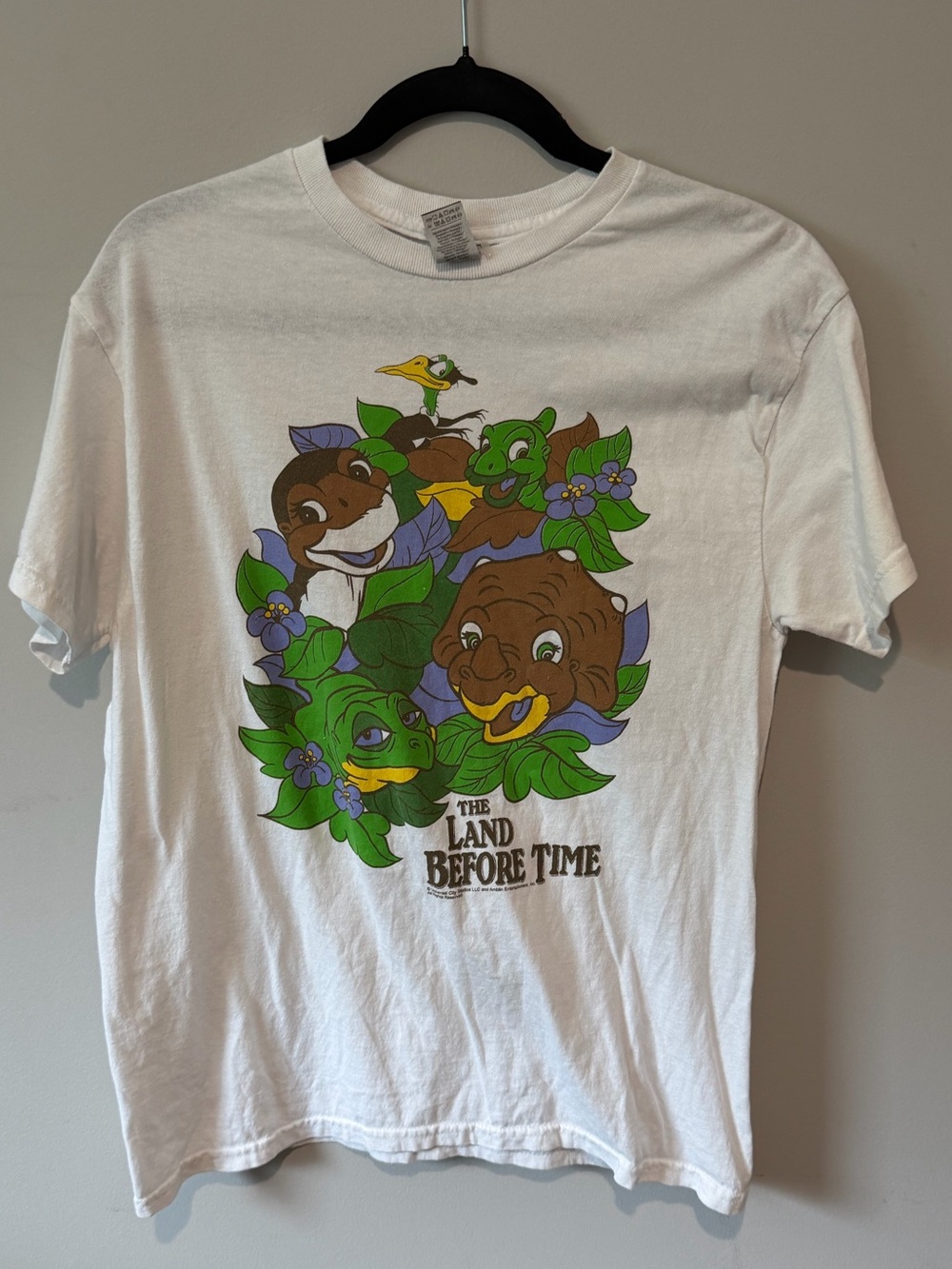 Vintage Y2K 2000s The Land Before Time Movie T-Shirt Size Medium Gildan Cotton